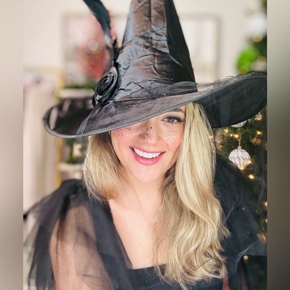 ⭐️NIA IS LIVE⭐️ - Picture 13 of 16